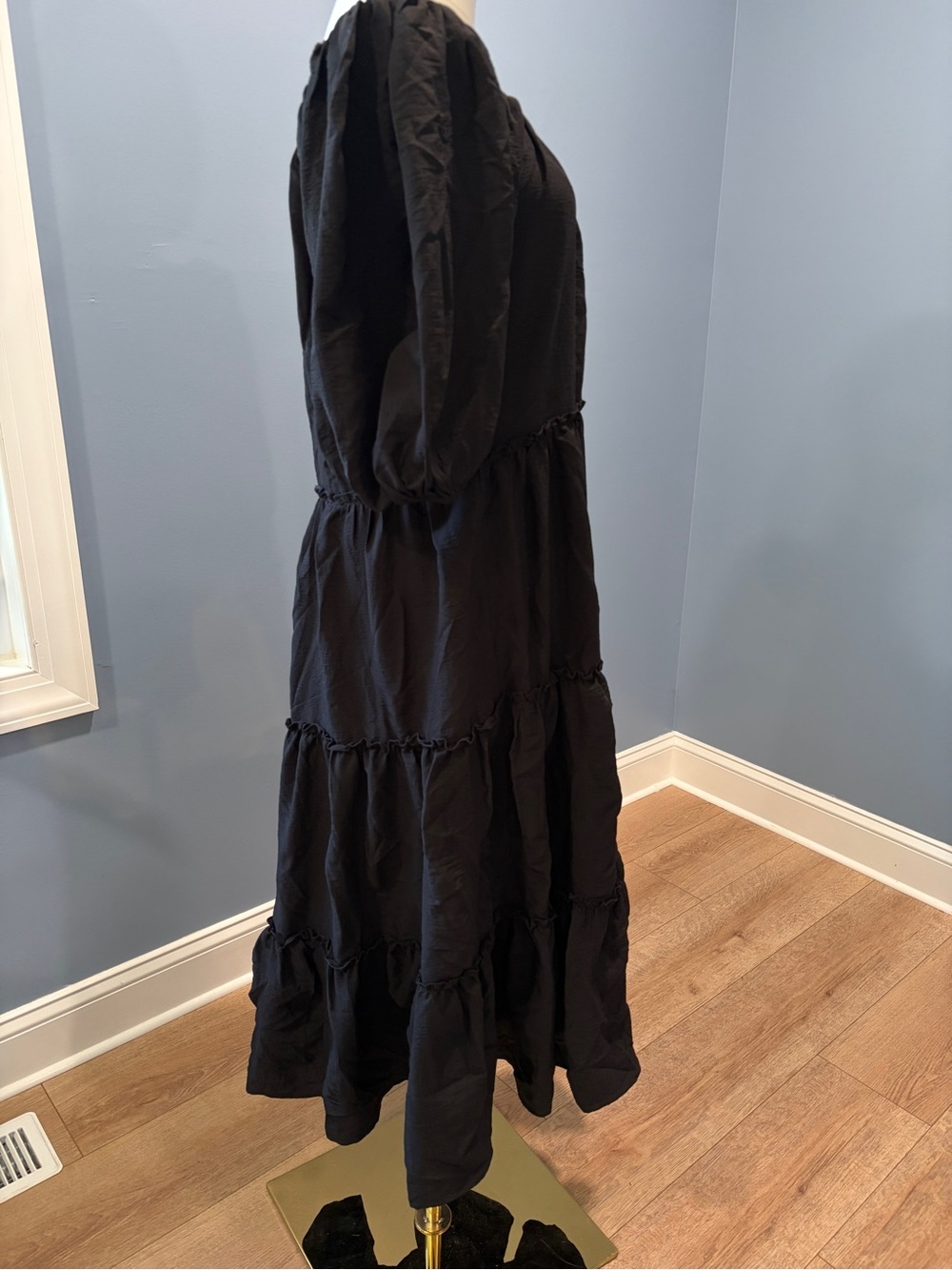 Böhme Black Tiered Puff Sleeve Midi Dress XS Boho - Picture 3 of 10